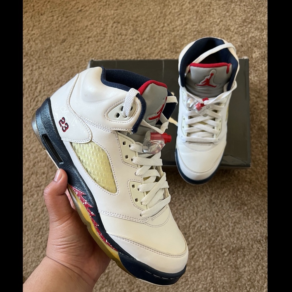 Air Jordan 5 ‘Olympic’ 2011 size 7y (youth)